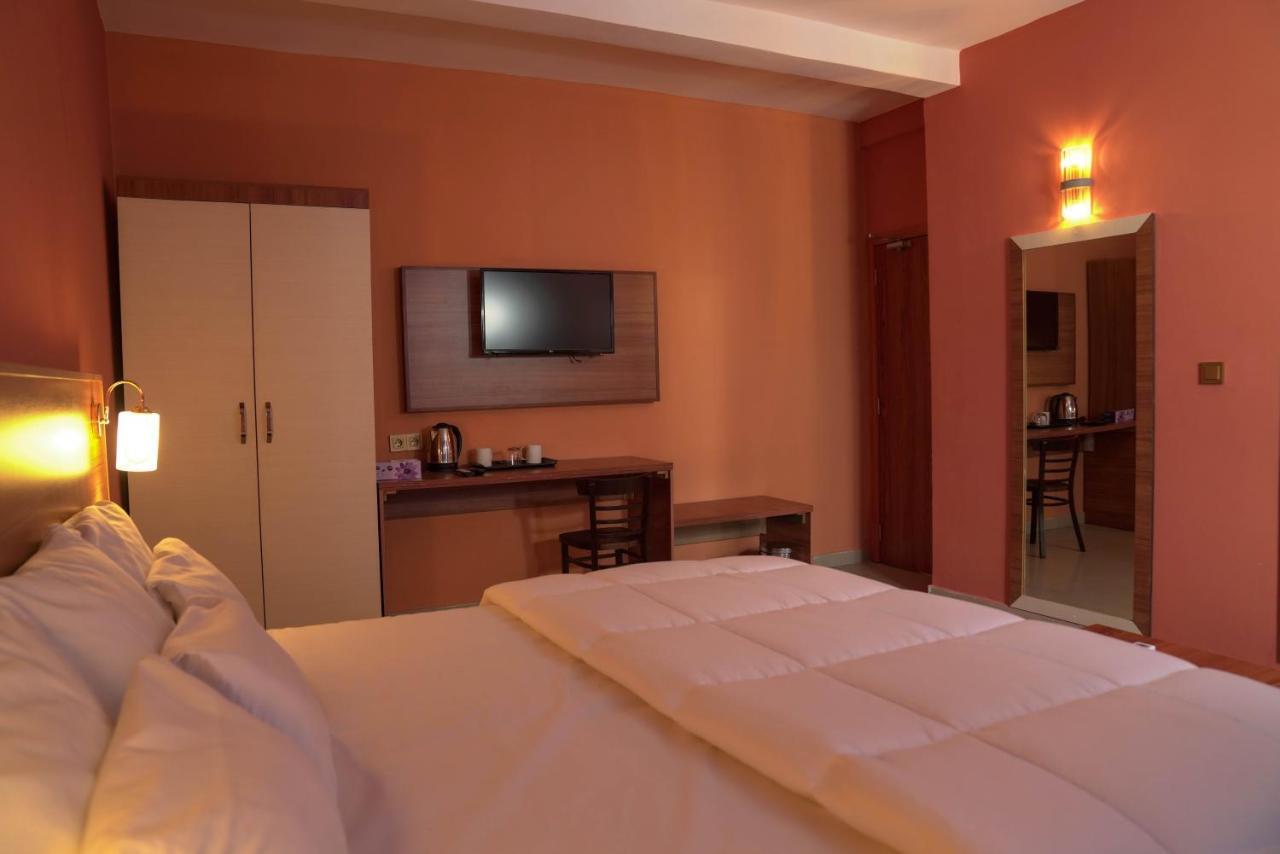 Dialali Hotel Nouakchott Eksteriør billede